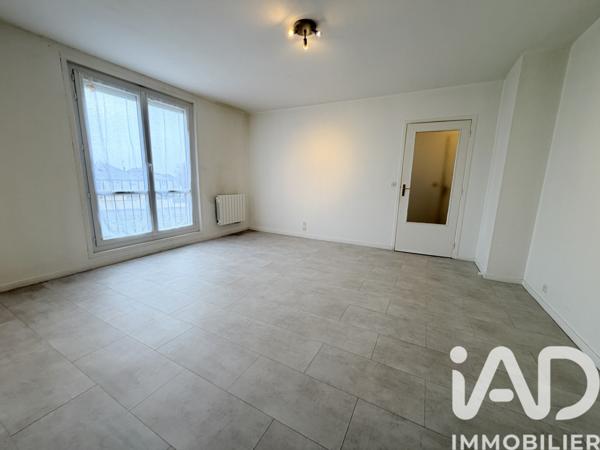 Location appartement 2 pièces 45 m² Cercy-la-Tour