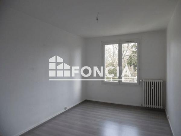 Location Appartement 4 pièces 69.47 m² - RESIDENCE ARQUEBUSE Dijon 21000