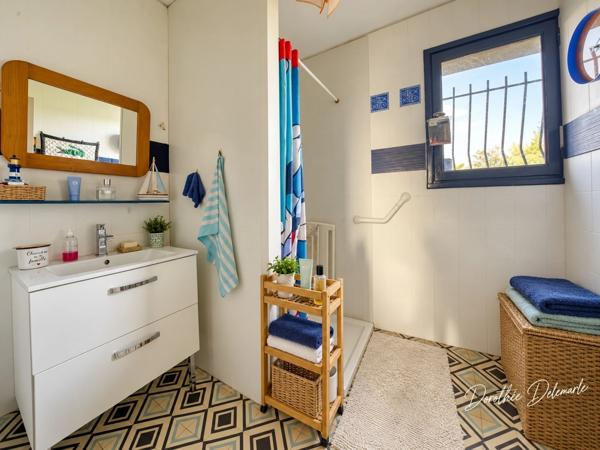 Maison à vendre 4 pièces SAINT JEAN D'ANGELY (17) CŒUR DE VILLE – MAISON AVEC JARDIN ET SOUS-SOL TOTAL – FORT POTENTIEL
