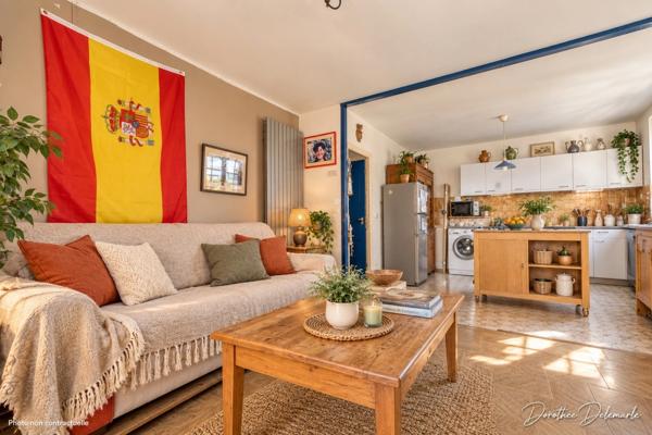 Maison à vendre 4 pièces SAINT JEAN D'ANGELY (17) CŒUR DE VILLE – MAISON AVEC JARDIN ET SOUS-SOL TOTAL – FORT POTENTIEL
