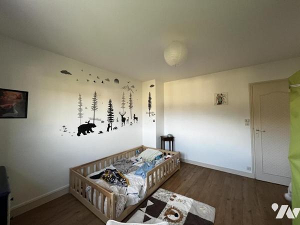 Maison à usage d'habitation édifiée sur sous-sol total