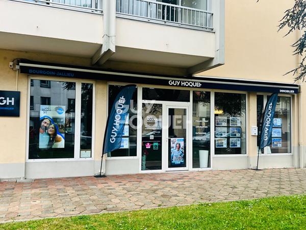 LOCATION MEUBLE : appartement de 3 pièces (61 m²) à Bourgoin-Jallieu