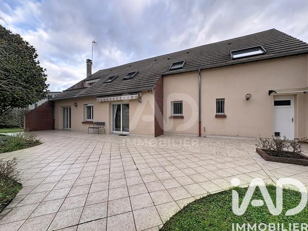 Maison à vendre 8 pièces 250 m² Augy