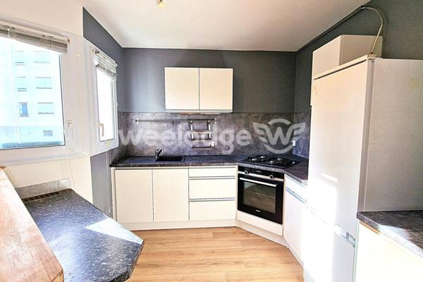 Appartement à vendre 3 pièces de 69 m² à Élancourt
