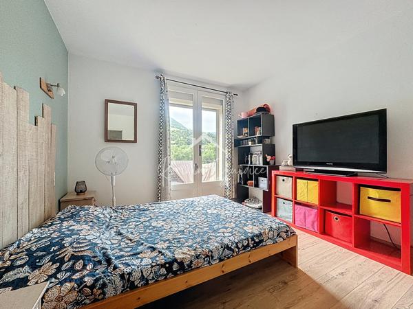 Millau (12100) APPARTEMENT F4 DE 98 M² AVEC GARAGE ET JARDIN PRIVATIF