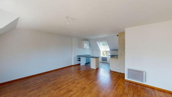 Appartement Douvres La Delivrande 3 pièce(s) 76 m2