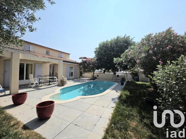 Maison à vendre 5 pièces 150 m² Aigues-Mortes