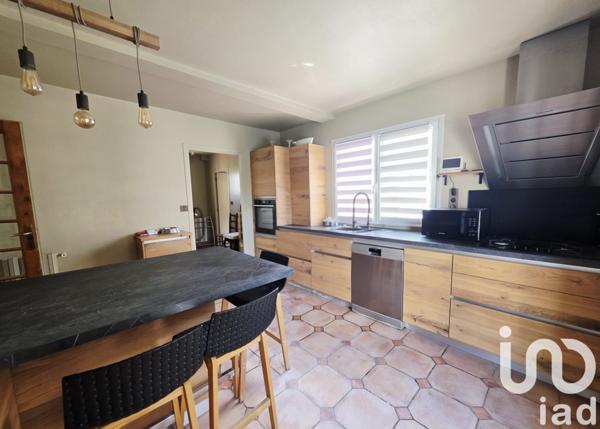 Maison à vendre 5 pièces 150 m² Aigues-Mortes