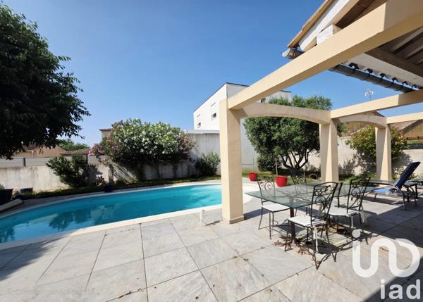 Maison à vendre 5 pièces 150 m² Aigues-Mortes