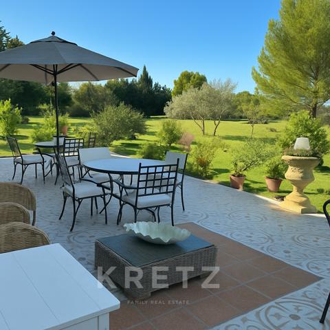 Propriété d’exception — Domaine contemporain en campagne d’Arles, aux portes des Alpilles