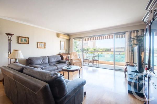 Appartement F3 à vendre  3 pièces - 84,44 m 2   NICE  - 06