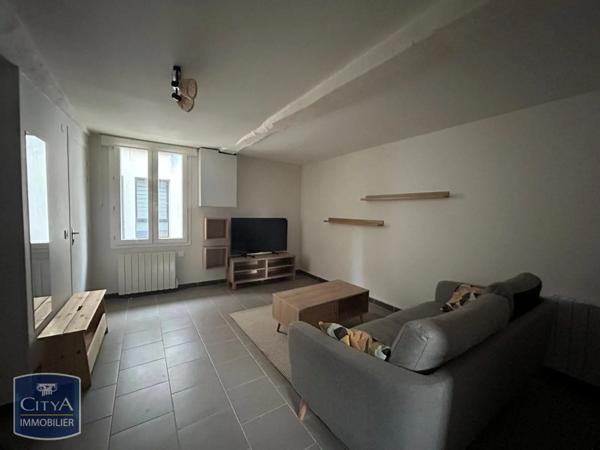 Appartement à louer 2 pièces 55.52m²