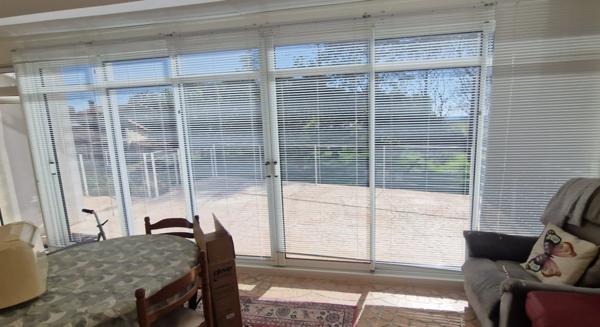 Grande maison à vendre 5 pièces FOUQUEBRUNE (16) + dépendances sur terrain d'env 6800 m2