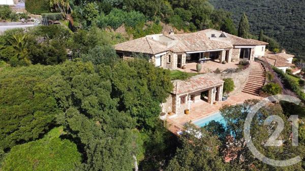 Maison à vendre  6 pièces - 175 m 2   CAVALAIRE SUR MER  - 83