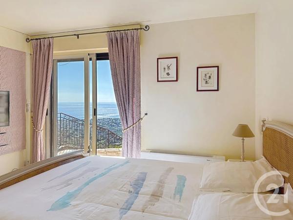 Maison à vendre  6 pièces - 175 m 2   CAVALAIRE SUR MER  - 83