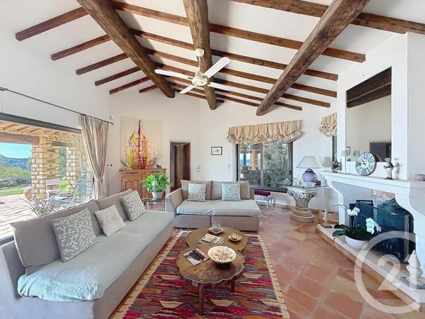 Maison à vendre  6 pièces - 175 m 2   CAVALAIRE SUR MER  - 83