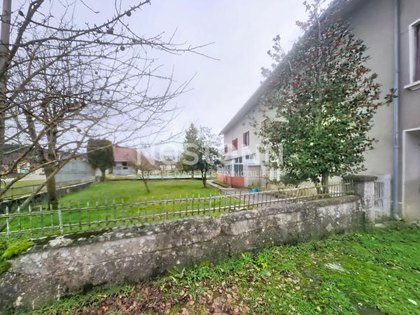 Ferme à rénover à vendre secteur VAL D'USIERS - Idéale pour Investisseurs !