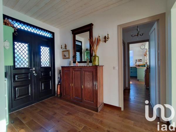 Maison à vendre 8 pièces 242 m² Marines