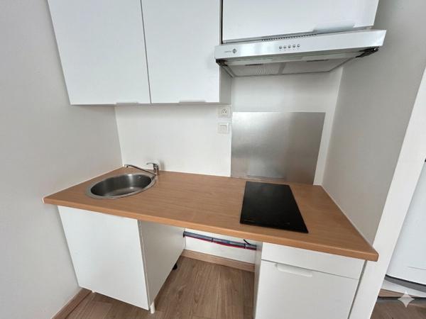 Narbonne - T1 bis situé dans une impasse calme, quartier Bourg à Narbonne