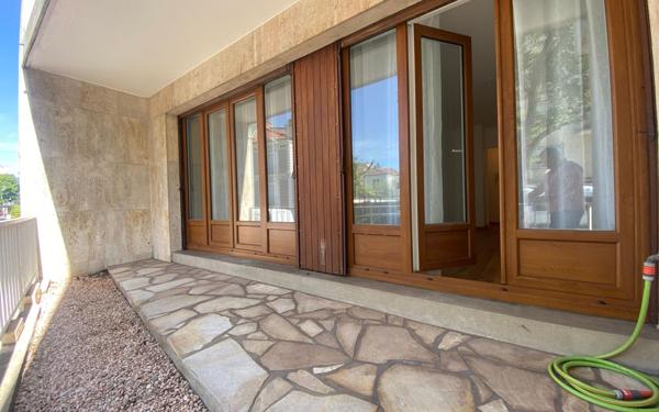 Appartement à louer    2 pièces • 45,14 m2 La Varenne - Saint-Maur-des-Fossés