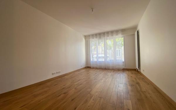 Appartement à louer    2 pièces • 45,14 m2 La Varenne - Saint-Maur-des-Fossés