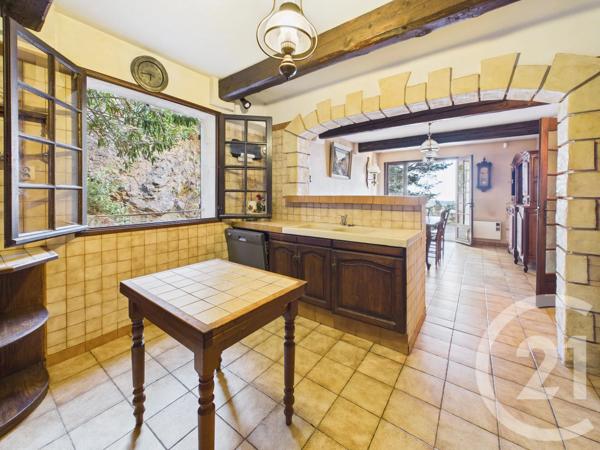 Maison à vendre  6 pièces - 152,08 m 2   LA VALETTE DU VAR  - 83
