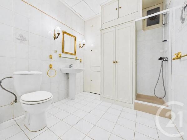 Maison à vendre  6 pièces - 152,08 m 2   LA VALETTE DU VAR  - 83