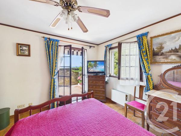 Maison à vendre  6 pièces - 152,08 m 2   LA VALETTE DU VAR  - 83