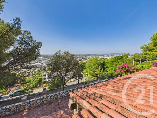 Maison à vendre  6 pièces - 152,08 m 2   LA VALETTE DU VAR  - 83