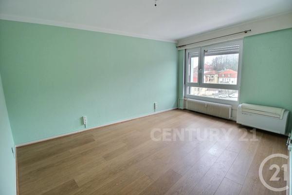 Appartement F5 à vendre  5 pièces - 104,05 m2 ST AVOLD - 57