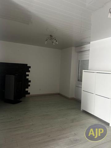Maison à louer Savenay : 4 pièces, 74m² avec 3 chambre(s) à 1 114€ - AJP Immobilier Savenay
