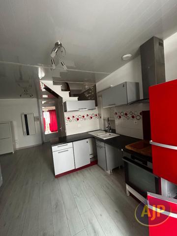 Maison à louer Savenay : 4 pièces, 74m² avec 3 chambre(s) à 1 114€ - AJP Immobilier Savenay