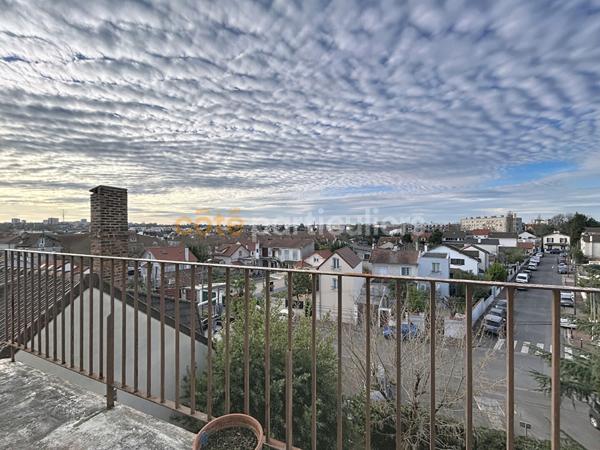 Vente Appartement53,14 m² - 3 Pièces - SAINT MAUR DES FOSSES (94100)