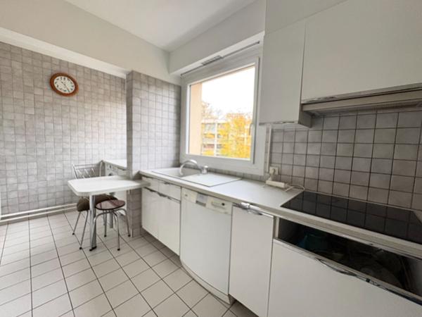 Appartement Verrieres Le Buisson 4 pièce(s) 88 m2