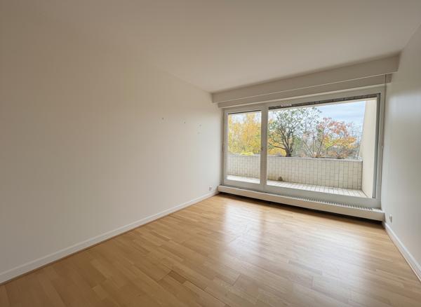 Appartement Verrieres Le Buisson 4 pièce(s) 88 m2