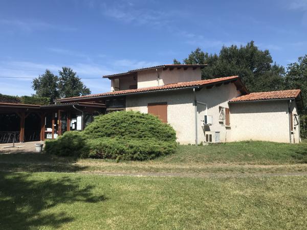 Fonds de commerce ORLEAT 450 m2