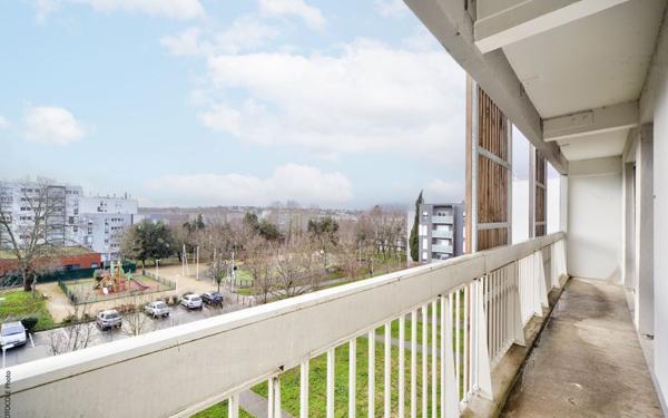 Appartement à vendre    5 pièces • 93 m2 Balma