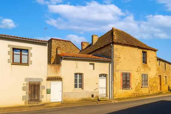 Maison à vendre à Azat-le-Ris (87360) - Haute-Vienne