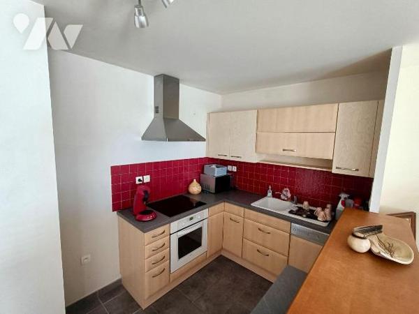 BRUZ - domaine de Ker Fleuri - au rez-de-chaussée d'une petite résidence - beau type III de plu...