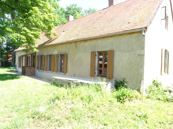 Maison à MONTAIGU-LE-BLIN, 03150 - 4 pièces 122m²