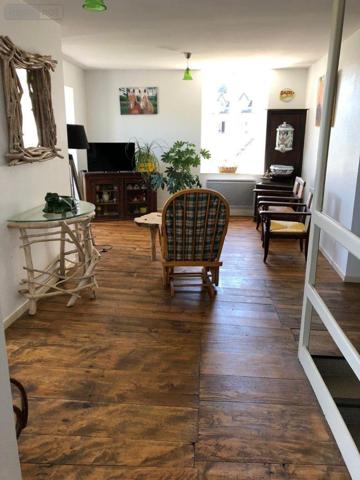 Local mixte (Pro/Hab) à vendre à Saint-Bonnet-de-Salers dans le Cantal (15140), ref : 15060/865