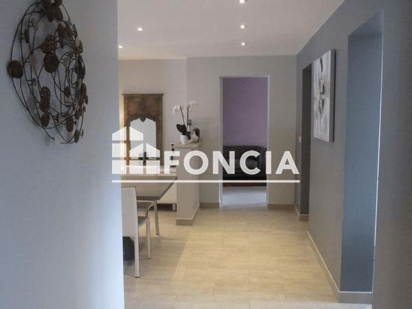 Location Appartement 4 pièces 85.9 m² - 1 BIS PLACE DES EPARS Chartres 28000