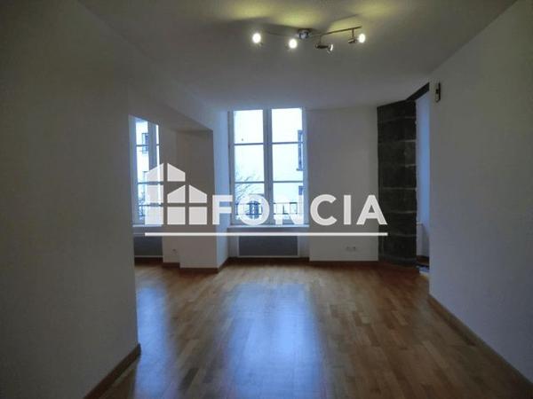 Location Appartement 4 pièces 96.3 m² - 3 RUE TOUR LA MONNAIE Clermont-ferrand 63000