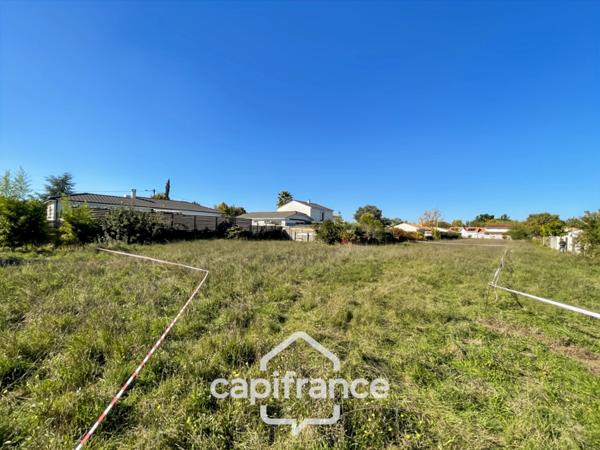 Terrain à vendre PAREMPUYRE (33)