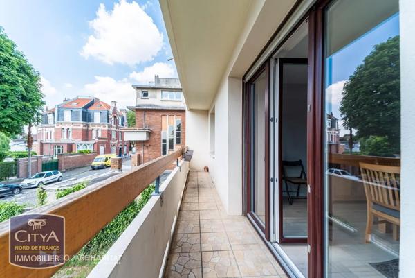 Appartement à louer 3 pièces 76.33m² Lille (59800)