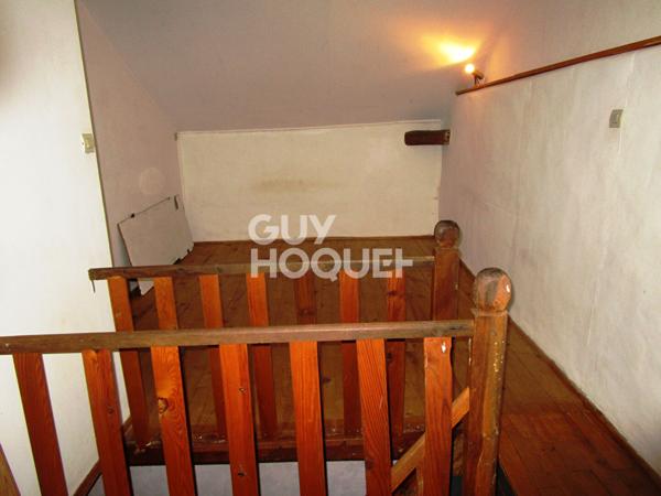 Maison de village avec cour fermée