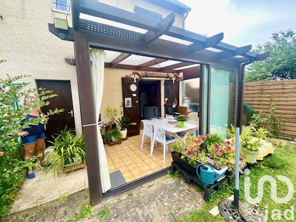 Maison à vendre 6 pièces 96 m² Villecresnes