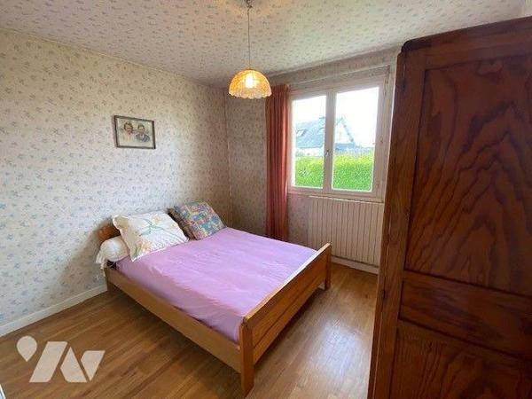 Maison à Vendre à Plouha (22580) en Côtes-d'Armor (22)

Cette maison dispose de quatre pièces...