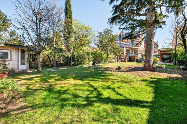 Maison Nanterre - CENTRE / RER