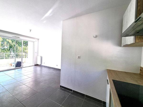 Appartement Toulon 2 pièce(s) 49 m2